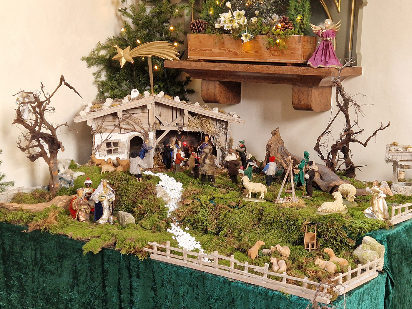 Impressionen von der Christmette und Weihnachten in Schellenberg